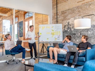 AI-Powered Audience Segmentation: Discover Micro-Niches Your Competition Ignores