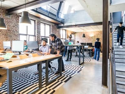 Caso de éxito: Cómo una startup aumentó su ROAS 400% con IA